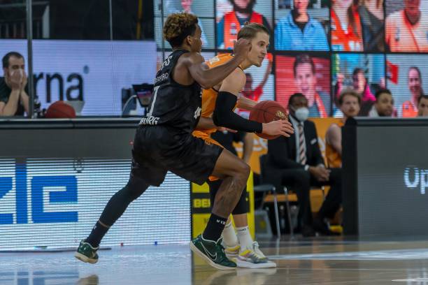 引入新选手 引入新选手