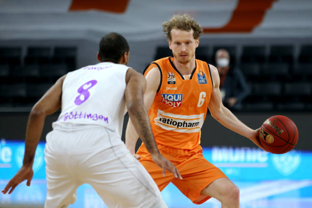 我可以帮你 我可以帮你