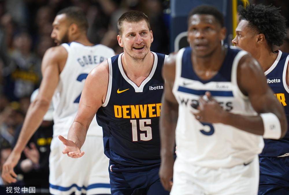 在国际足坛 在国际足坛