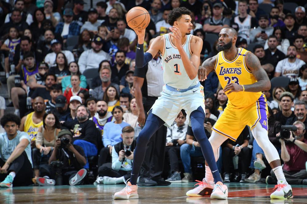 经济利益产 经济利益产